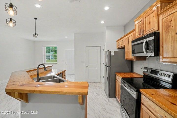 416 La Veta Drive, West Melbourne, FL, 32904 photo 10