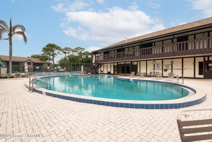 9000 Manchester Lane 20f, West Melbourne, FL, 32904 photo 3