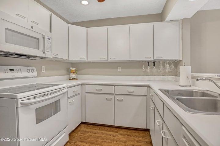 115 Escambia Lane 407, Cocoa Beach, FL, 32931 photo 17
