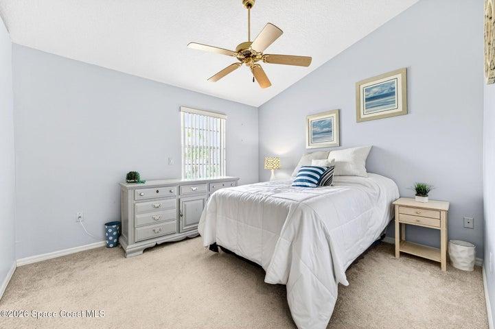 2nd upper level bedroom with attached bathroom