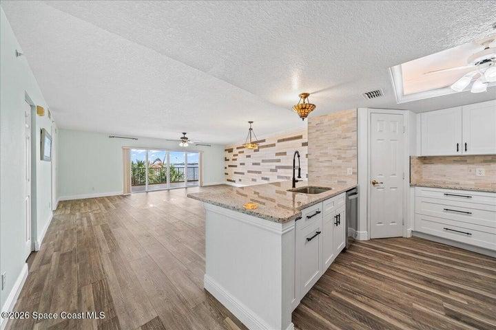 102 Riverside Drive 203, Cocoa, FL, 32922 photo 16