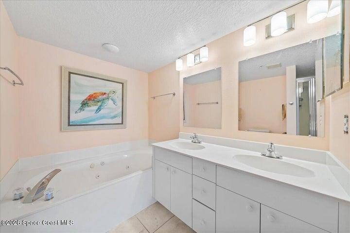 102 Riverside Drive 203, Cocoa, FL, 32922 photo 23