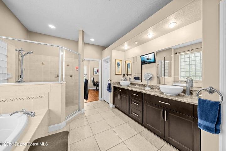 Master Bath