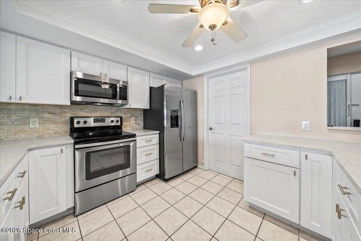 1700 Commodore Boulevard 1103, Cocoa Beach, FL, 32931 photo 7