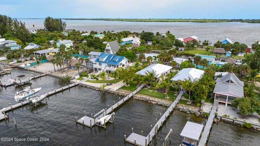 19 Vip Island A, Grant-Valkaria, FL, 32949 photo 5