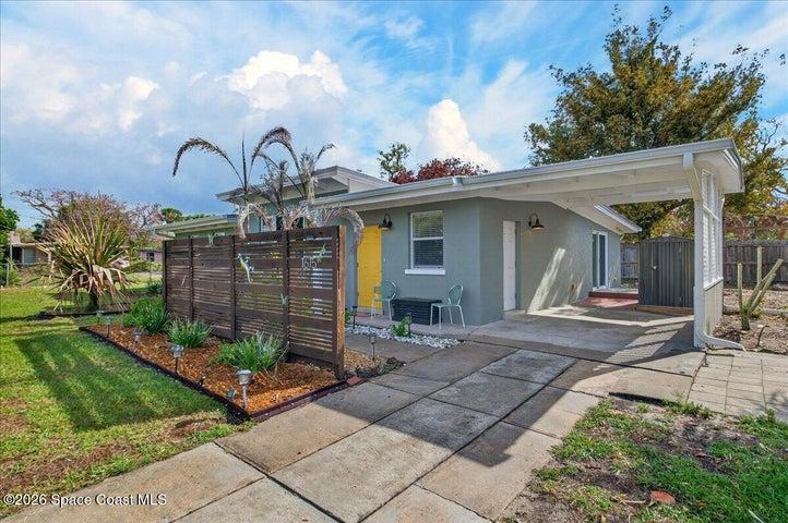 1615 Grandview Way, Melbourne