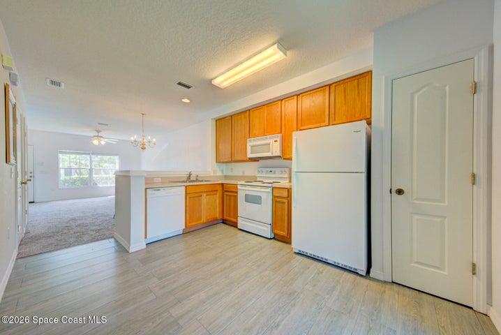 1322 Hampton Park Lane, Melbourne, FL, 32940 photo 5