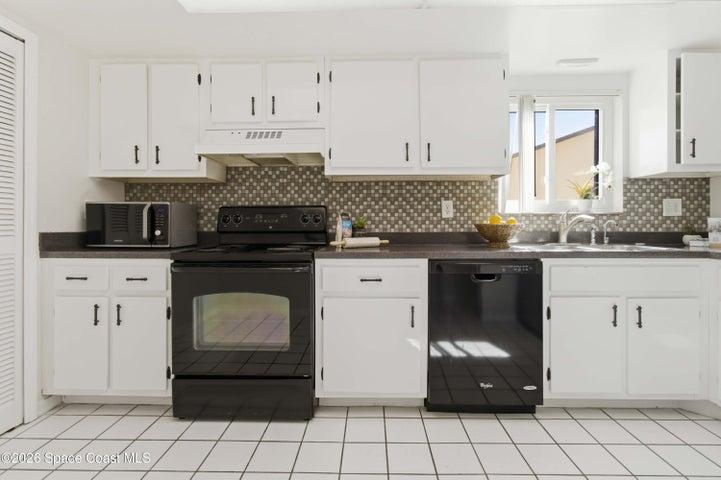 5807 N Atlantic Avenue 421, Cape Canaveral, FL, 32920 photo 11