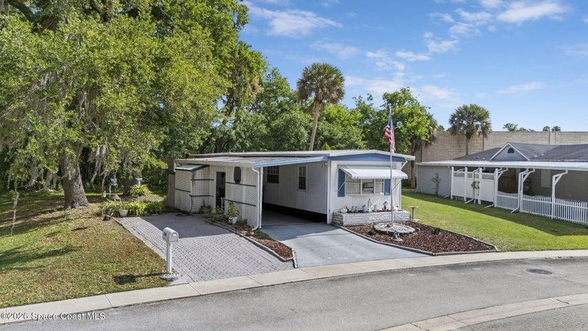 268 Holiday Park Boulevard NE, Palm Bay, FL, 32907 photo 4
