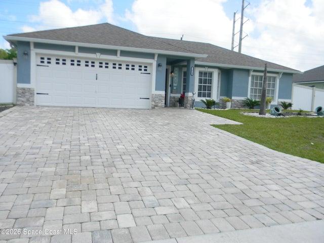 FRONT HOME 3