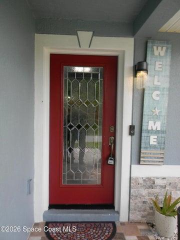 FRONT DOOR 2