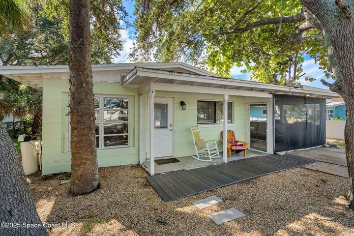 344 N Brevard Avenue, Cocoa Beach, FL, 32931 photo 3