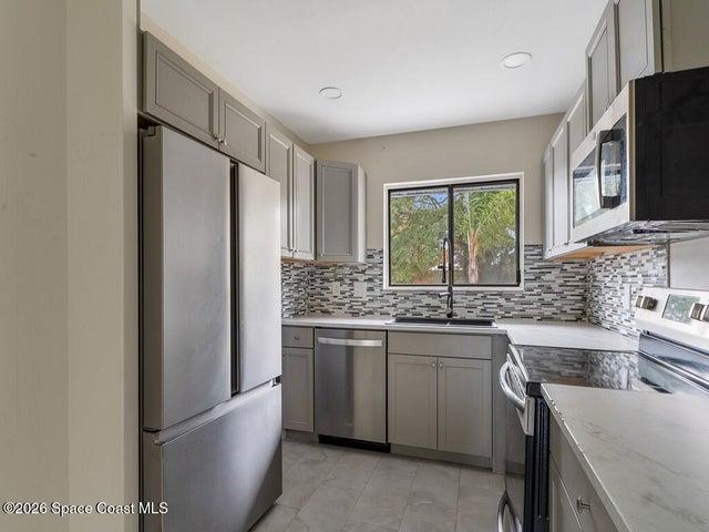 1846 24th Place SW, Vero Beach, FL, 32962 photo 4