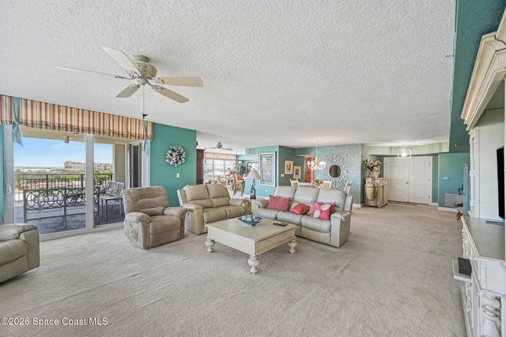 410 Hayes Avenue 401, Cocoa Beach, FL, 32931 photo 4
