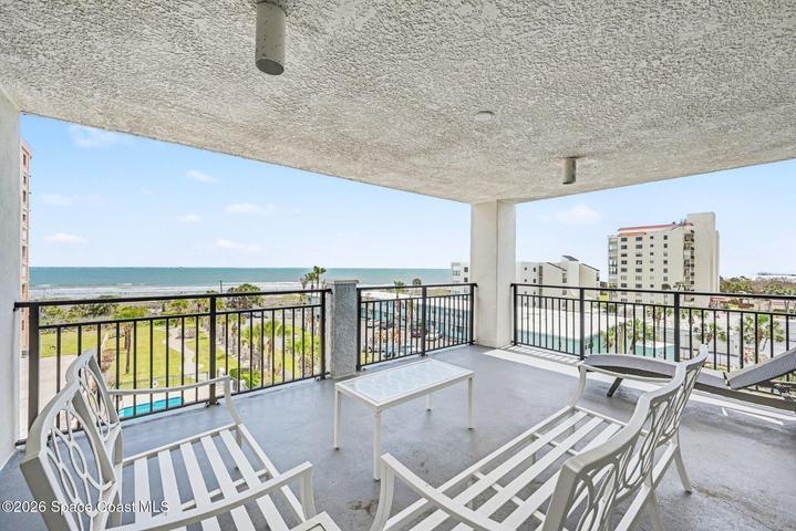 410 Hayes Avenue 401, Cocoa Beach, FL, 32931 photo 14