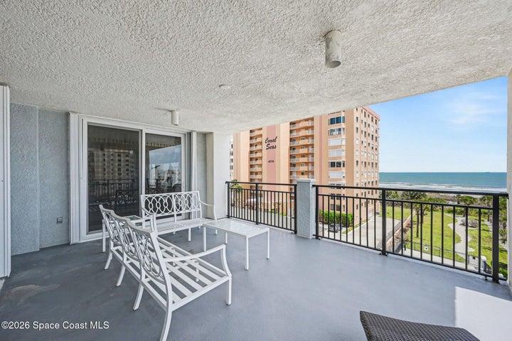 410 Hayes Avenue 401, Cocoa Beach, FL, 32931 photo 16