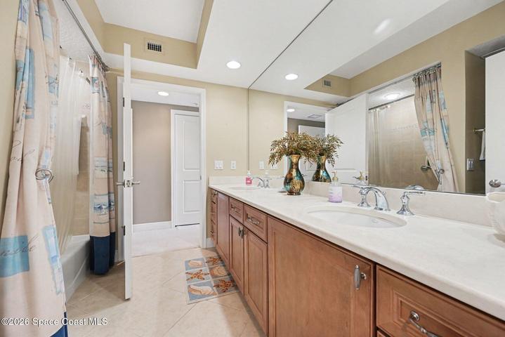 410 Hayes Avenue 401, Cocoa Beach, FL, 32931 photo 26