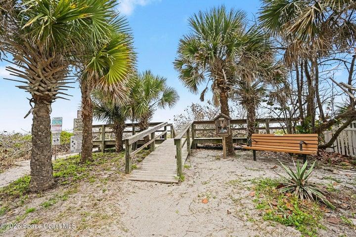 410 Hayes Avenue 401, Cocoa Beach, FL, 32931 photo 36