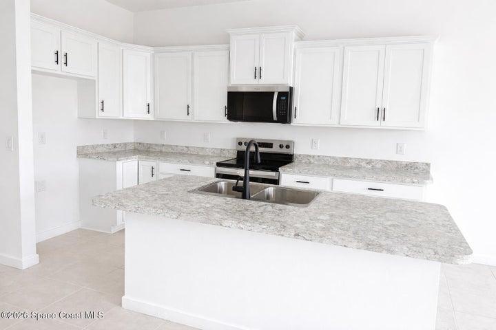 1048 Soleway Avenue NW, Palm Bay, FL, 32907 photo 2