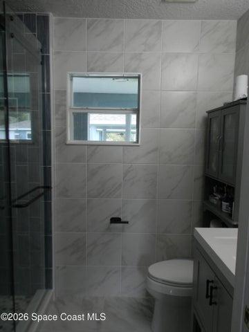MASTER BATH 3