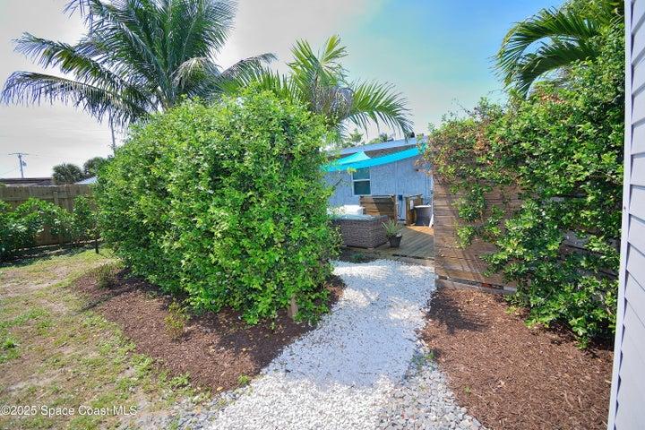 325 N Orlando Avenue, Cocoa Beach, FL, 32931 photo 12