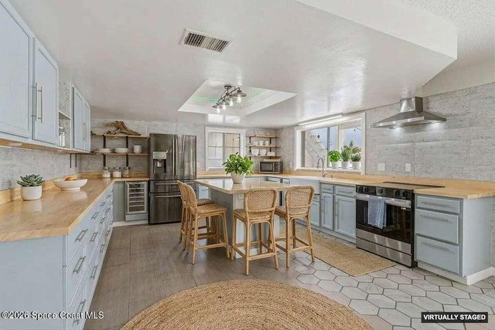 725 Puesta Del Sol Plaza, Indialantic, FL, 32903 photo 11