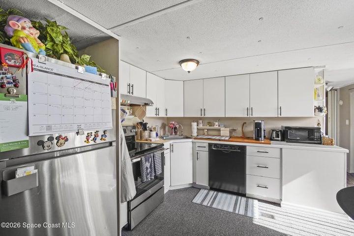 268 Holiday Park Boulevard NE, Palm Bay, FL, 32907 photo 11
