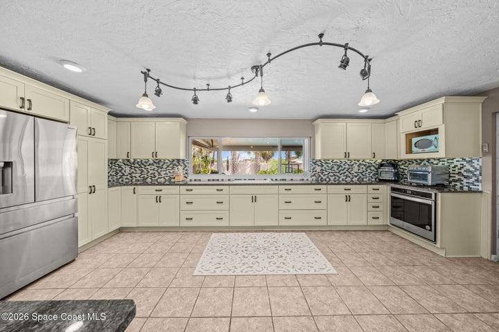 121 Algonquin Terrace, Indian Harbour Beach, FL, 32937 photo 15