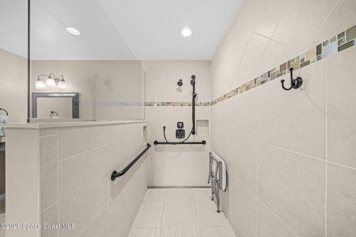 121 Algonquin Terrace, Indian Harbour Beach, FL, 32937 photo 16