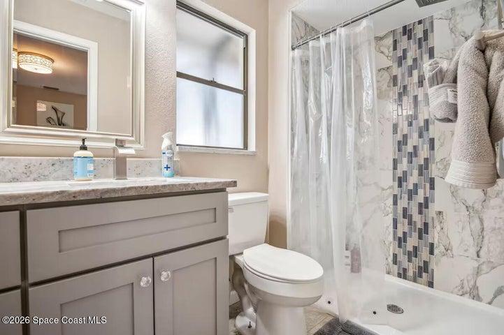 6506 Seafairer Drive, Tampa, FL, 33615 photo 8