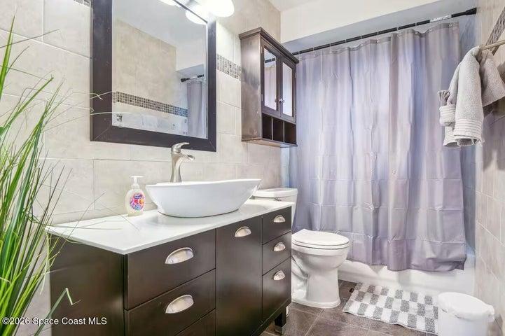 6506 Seafairer Drive, Tampa, FL, 33615 photo 12