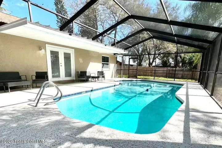 6506 Seafairer Drive, Tampa, FL, 33615 photo 13