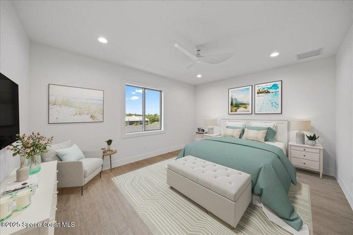 3rd floor bedroom with en suite