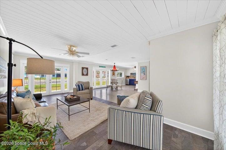 433 Blakey Boulevard, Cocoa Beach, FL, 32931 photo 11