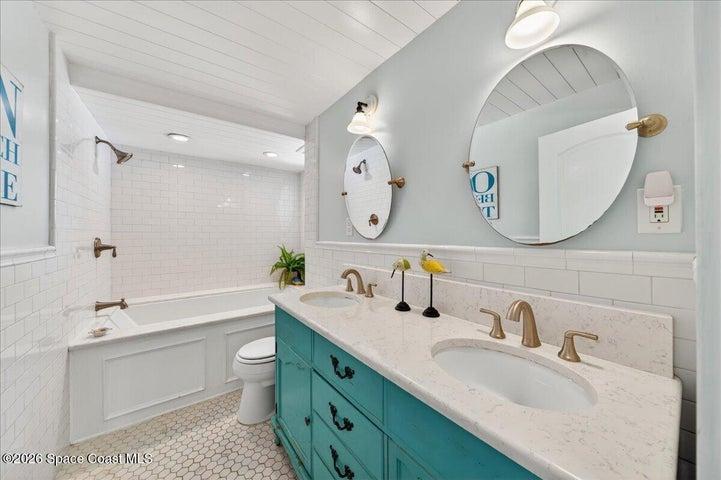 433 Blakey Boulevard, Cocoa Beach, FL, 32931 photo 5