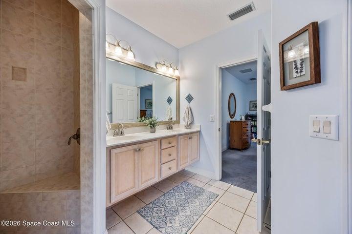 Primary Bath dual vanity