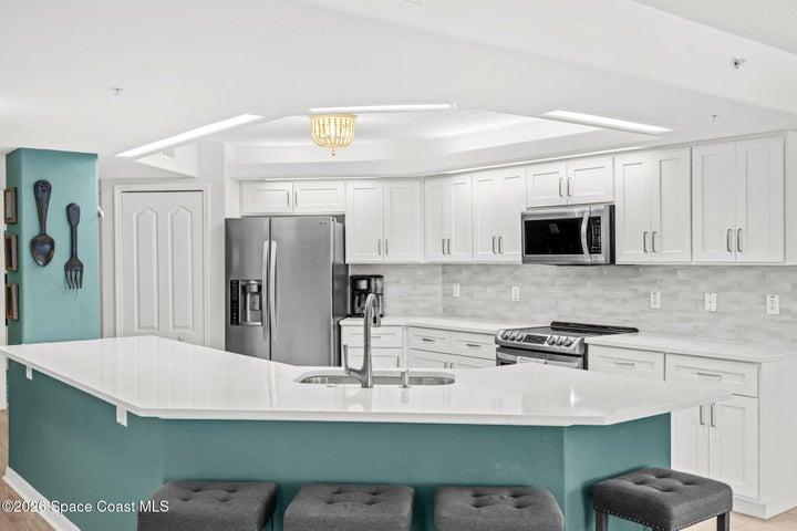 8924 Puerto Del Rio Drive 9204, Cape Canaveral, FL, 32920 photo 5