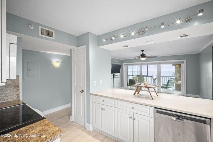 1540 Riverside Drive 12, Titusville, FL, 32780 photo 9