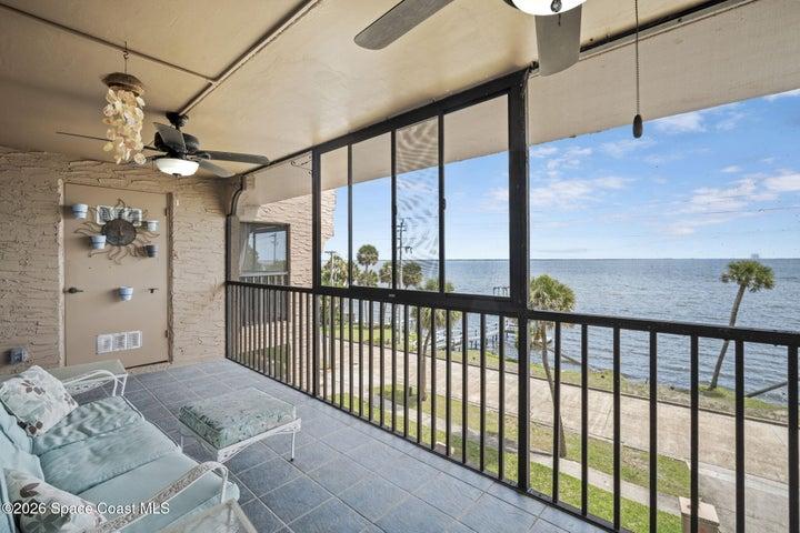1540 Riverside Drive 12, Titusville, FL, 32780 photo 1