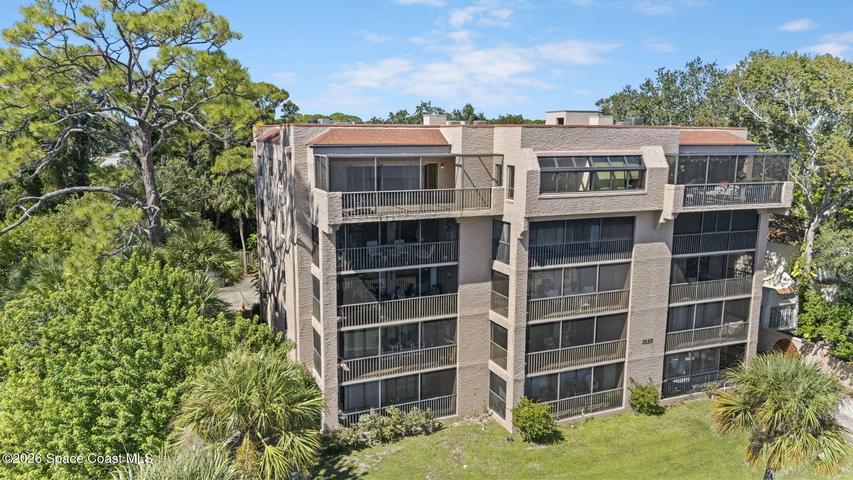 1540 Riverside Drive 12, Titusville, FL, 32780 photo 3
