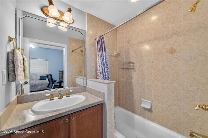 GUEST BATHROOM 2