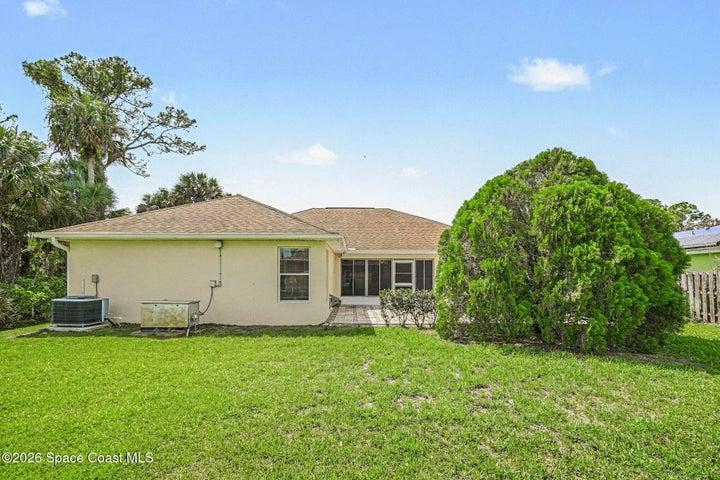 835 Rebus Avenue SW, Palm Bay, FL, 32908 photo 8