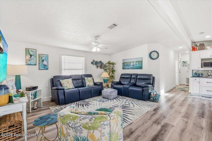 487 N Marlin Circle, Barefoot Bay, FL, 32976 photo 8