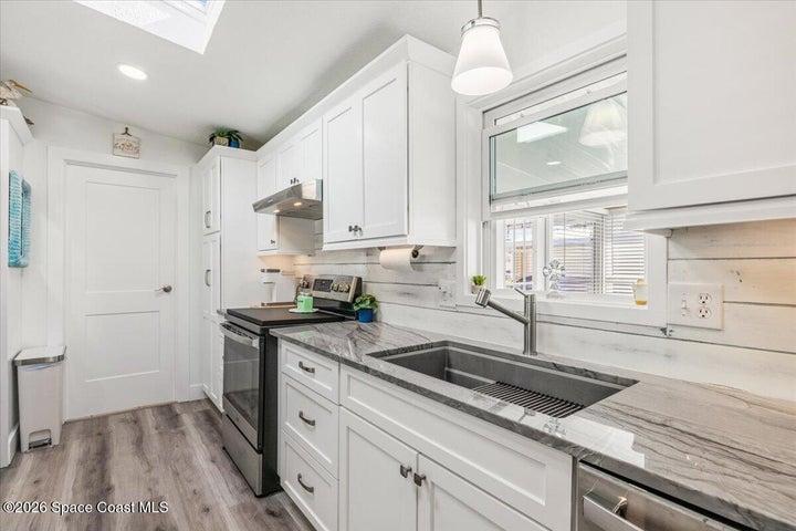 487 N Marlin Circle, Barefoot Bay, FL, 32976 photo 15