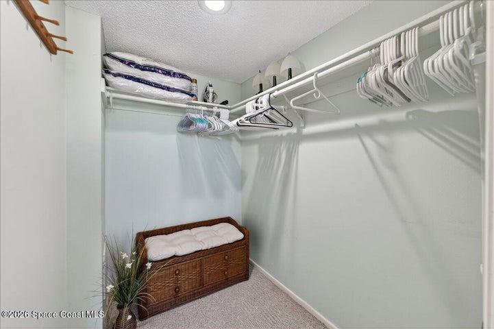 primary walk in closet