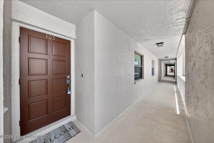 entrance 1st floor #103
