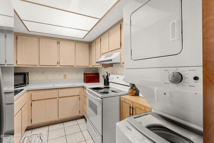 877 N Highway A1a 308, Indialantic, FL, 32903 photo 17