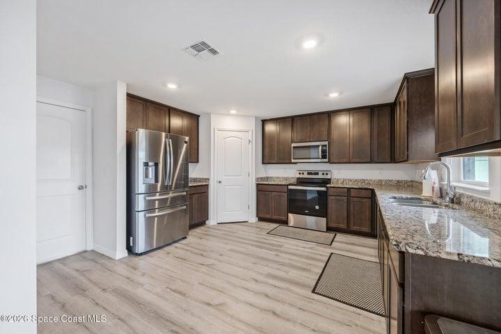 875 Corbin Circle SW, Palm Bay, FL, 32908 photo 8