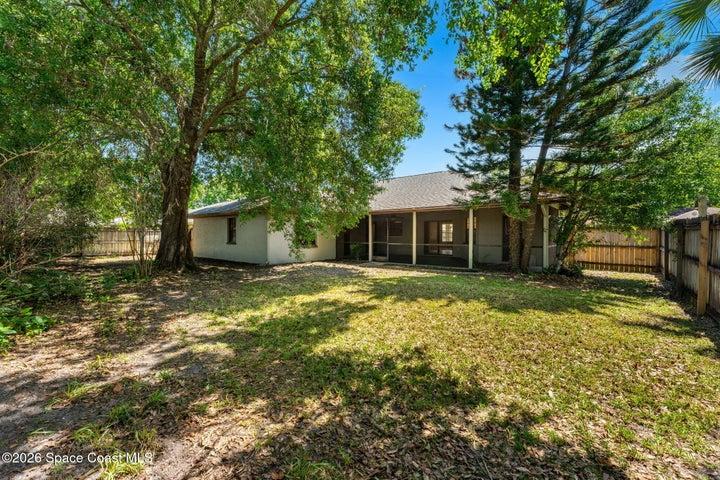 950 Whisperpine Drive, Melbourne, FL, 32901 photo 37