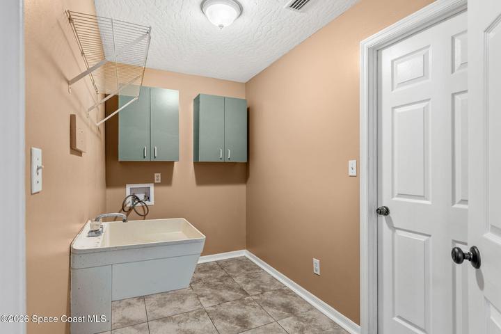 950 Whisperpine Drive, Melbourne, FL, 32901 photo 32